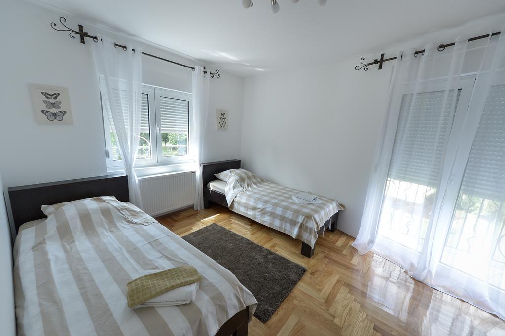 Park Srce Apartments Arandelovac Room photo